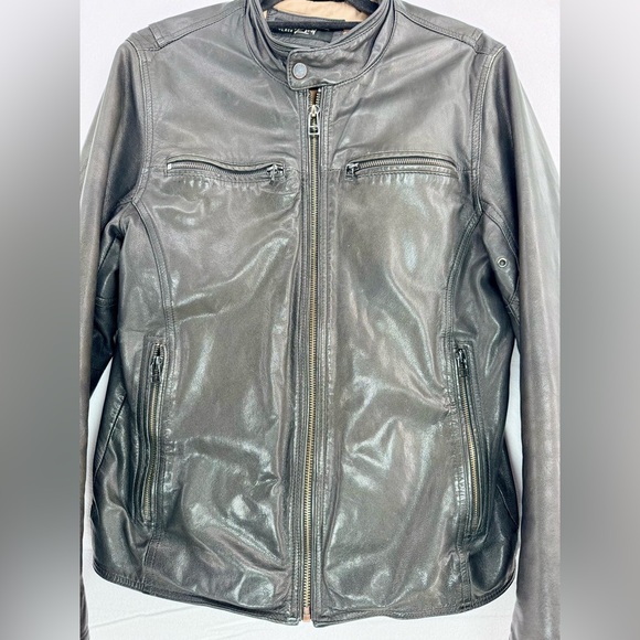 Men’s Black Rivet Genuine Black Leather Moto Jacket Biker Sz S - Picture 2 of 11